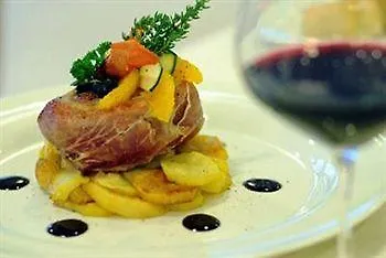 Отель Meditur Hotel Cagliari Santa Maria